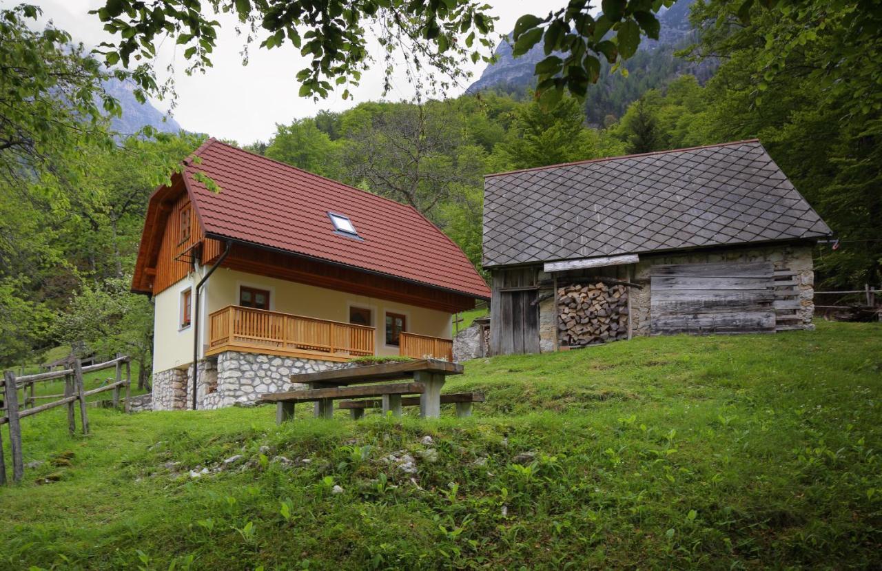 Zadnjica Holiday House Soča Exteriér fotografie